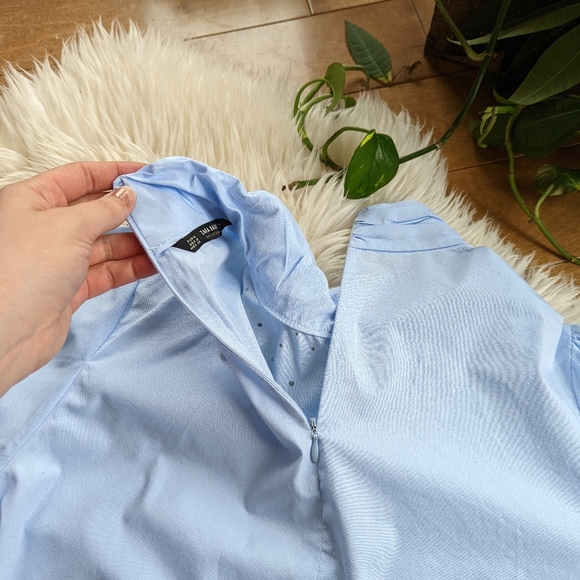 ๐ ZARA - Jeweled Mock Neck Blouse - Picture 8 of 11